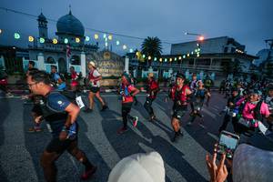 BIB: 
                            <button type="button" onclick="openModal(26232452)" class="btn btn-primary btn-sm float-right btn-popup" data-toggle="modal" data-target=".modal-high-quality">
                        <i class="fas fa-shopping-cart"></i> Add to Cart
                    </button>
                                            <button type="button" onclick="isThisMe(26232452, true)" class="btn btn-success btn-sm float-right btn-popup btn-isme hidden" data-toggle="tooltip" data-placement="bottom" title="นี่คือรูปของคุณใช่ไหม คลิกที่นี่เพื่อเอาเข้าอัลบั้ม">
                        <i class="fas fa-plus"></i> Add to album
                    </button>
                    <button type="button" onclick="isThisMe(26232452, false)" class="btn btn-warning btn-sm float-right btn-popup btn-isnotme hidden">
                        <i class="fas fa-ban"></i> Remove from album
                    </button>